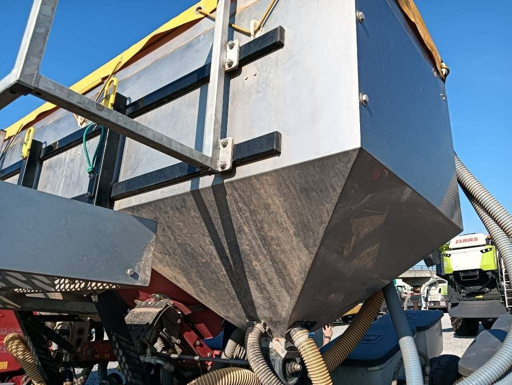 Kinze 3000 - Penabur presisi: gambar 3 Kinze 3000 - Penabur presisi: gambar 3