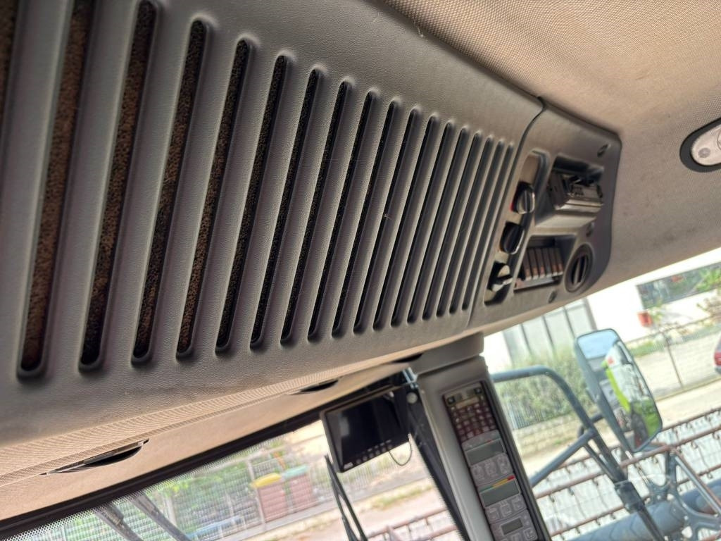 Laverda 5658 - Pemanen gabungan: gambar 3 Laverda 5658 - Pemanen gabungan: gambar 3