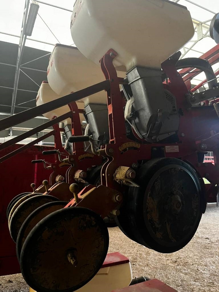 Mascar M 12  - Penabur presisi: gambar 4 Mascar M 12  - Penabur presisi: gambar 4