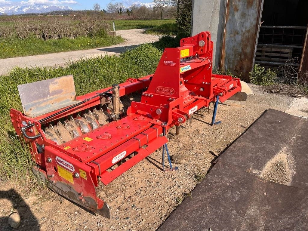Maschio DC 3000 - Rotavator: gambar 1 Maschio DC 3000 - Rotavator: gambar 1