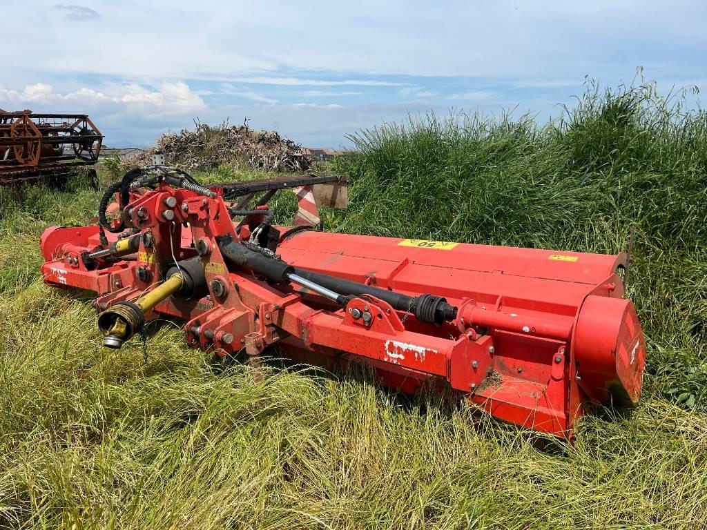 Maschio Gemella - Mesin pemotong chopper: gambar 2 Maschio Gemella - Mesin pemotong chopper: gambar 2