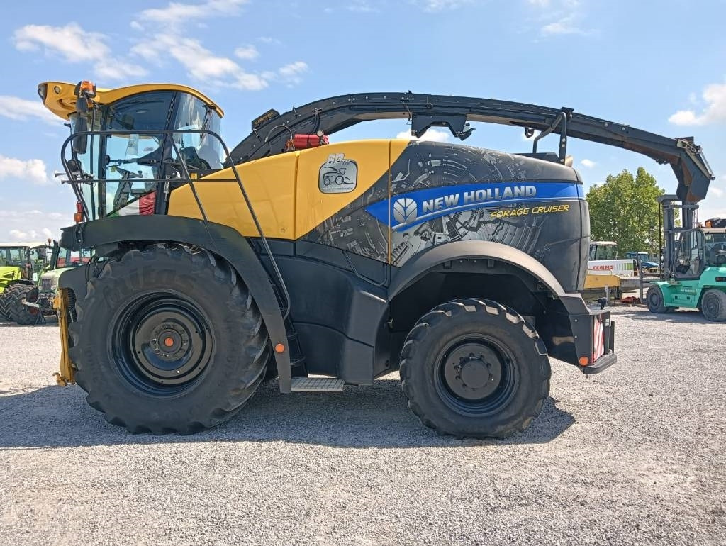 New Holland FR 650 - Pemanen hijauan: gambar 4 New Holland FR 650 - Pemanen hijauan: gambar 4