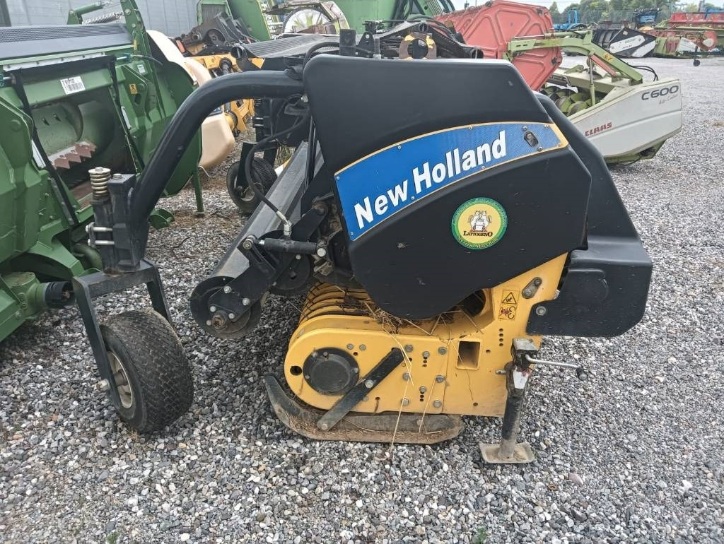 New Holland PICK UP 3 MT - Peralatan untuk pembuatan jerami: gambar 4 New Holland PICK UP 3 MT - Peralatan untuk pembuatan jerami: gambar 4