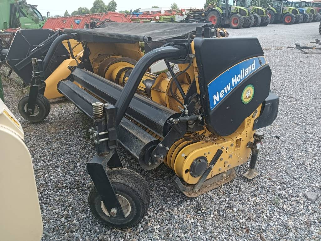 New Holland PICK UP 3 MT - Peralatan untuk pembuatan jerami: gambar 1 New Holland PICK UP 3 MT - Peralatan untuk pembuatan jerami: gambar 1