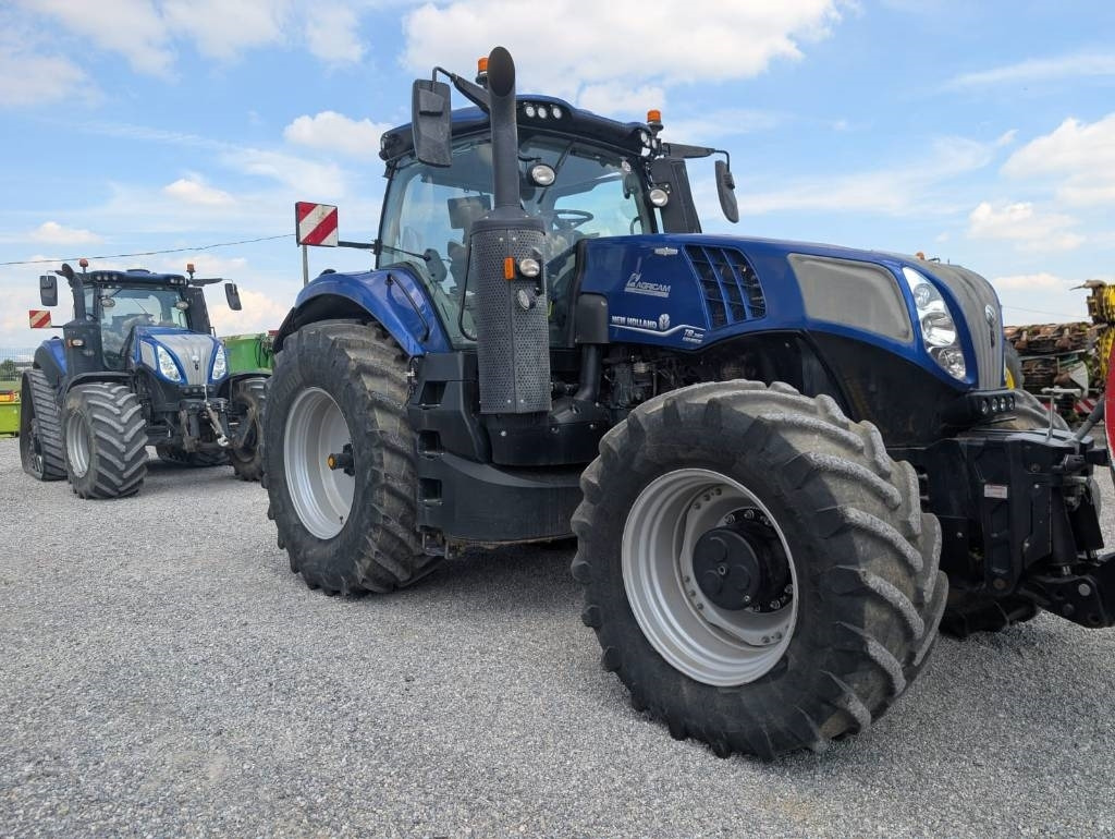 New Holland T 8.380 - Traktor: gambar 1 New Holland T 8.380 - Traktor: gambar 1
