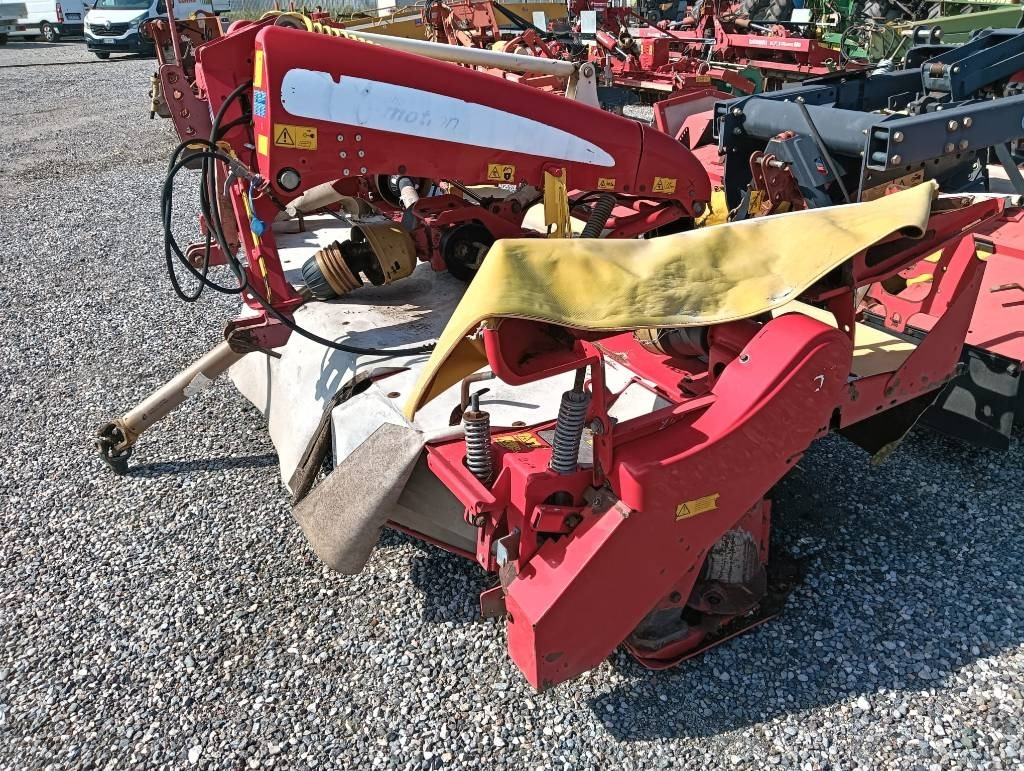 Pöttinger NOVACT X8 - Mesin pemotong padang rumput: gambar 4 Pöttinger NOVACT X8 - Mesin pemotong padang rumput: gambar 4