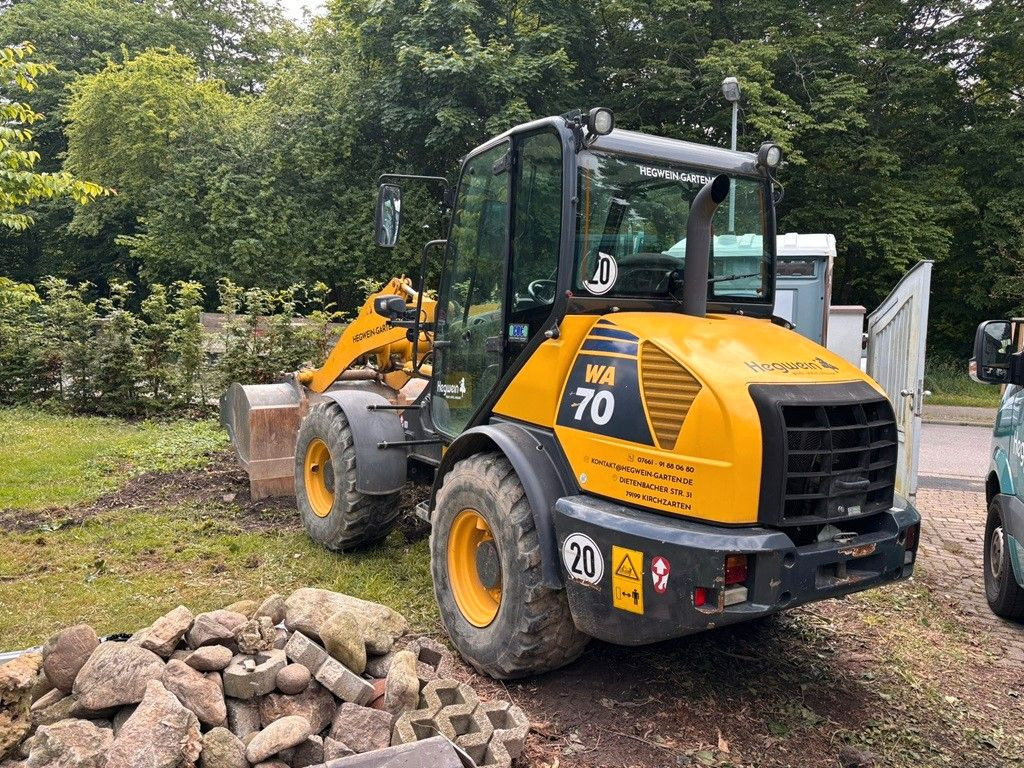 Komatsu WA70-7 - Wheel loader: gambar 2 Komatsu WA70-7 - Wheel loader: gambar 2