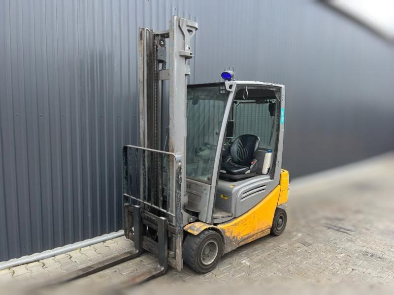 Jungheinrich EFG318k - Forklift listrik: gambar 1 Jungheinrich EFG318k - Forklift listrik: gambar 1