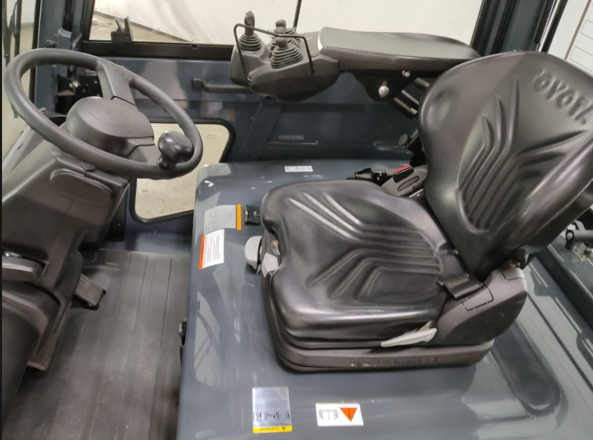 Toyota - Forklift listrik: gambar 3 Toyota - Forklift listrik: gambar 3