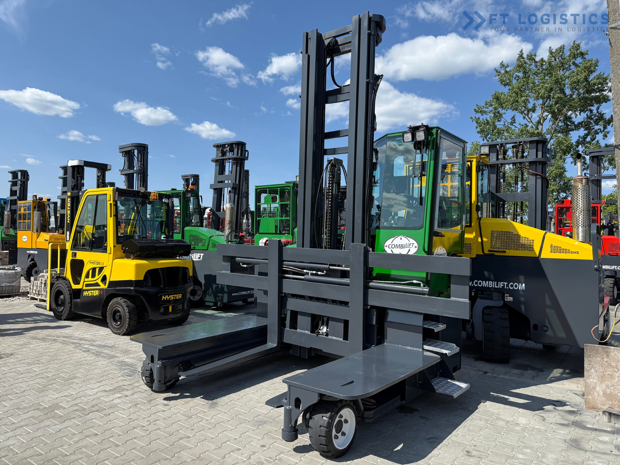 COMBILIFT C5000E / ELECTRIC / TRIPLEX 8300MM / FULL FREE LIFT / WIDE POSITIONER / FORK SIDESHIFT / BATTERY LIKE NEW - Loader empat arah: gambar 2 COMBILIFT C5000E / ELECTRIC / TRIPLEX 8300MM / FULL FREE LIFT / WIDE POSITIONER / FORK SIDESHIFT / BATTERY LIKE NEW - Loader empat arah: gambar 2