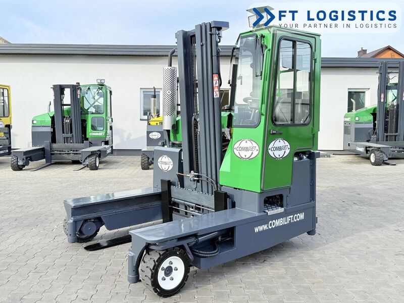 Combilift C3000 | DIESEL | TRIPLEX 5600 MM | FORK POSITIONER | FREE LIFT | NEW TYRES | SERVICED | EXCELLENT CONDITION | Wide range of mult - Loader empat arah: gambar 1 Combilift C3000 | DIESEL | TRIPLEX 5600 MM | FORK POSITIONER | FREE LIFT | NEW TYRES | SERVICED | EXCELLENT CONDITION | Wide range of mult - Loader empat arah: gambar 1