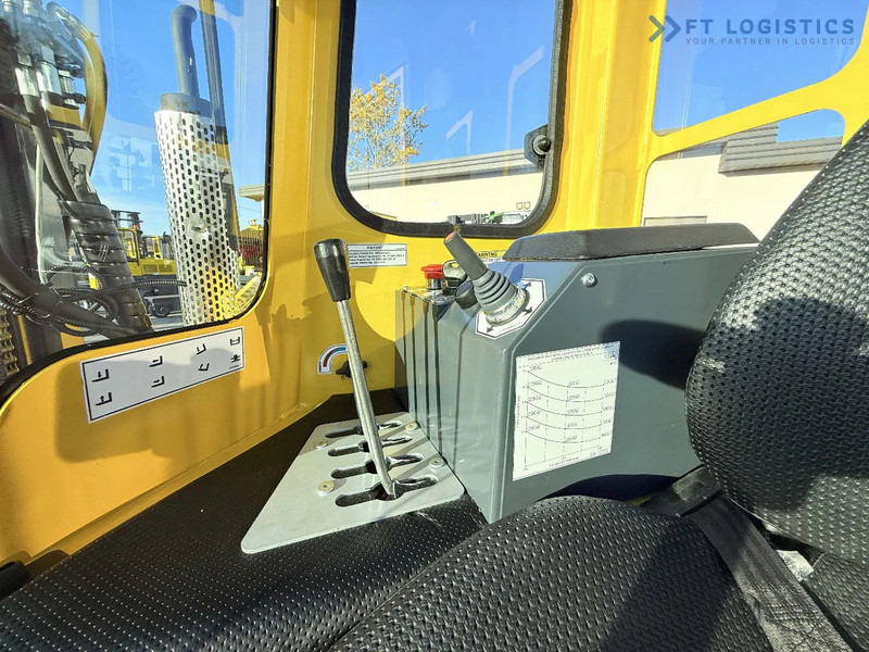 Loader empat arah Combilift C3000 / GAS / TRIPLEX 4900MM / FREE LIFT / FORK POSITIONER / FULL CABIN / EXCELLENT CONDITION / Wide range of four-way and side: gambar 16