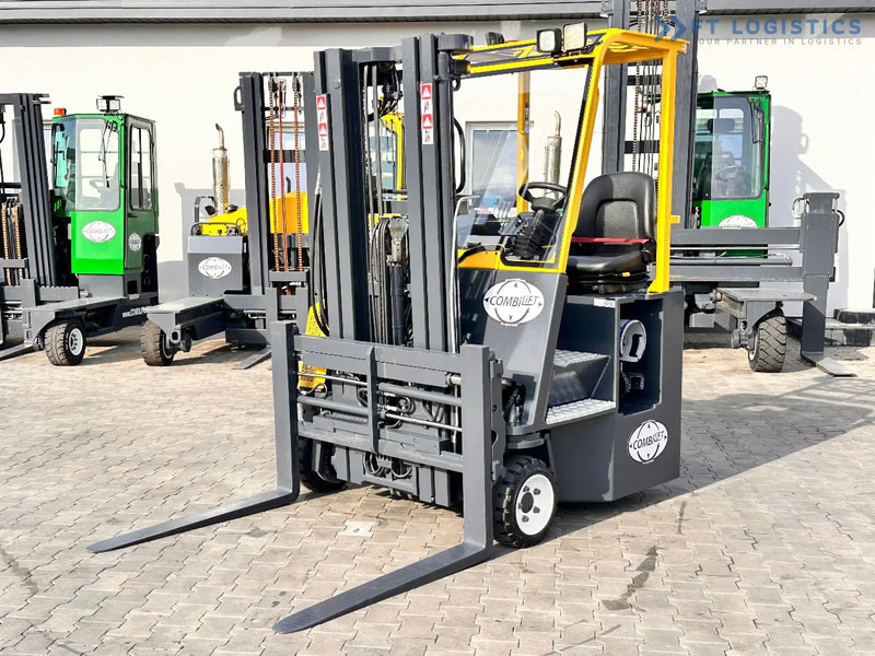 Combilift C3000CB / LPG / TRIPLEX / 4900MM / FREE LIFT / POSITIONER / LIKE NEW C3000CB / LPG / TRIPLEX / 4900MM / FREE LIFT / POSITIONER / - Loader empat arah: gambar 4 Combilift C3000CB / LPG / TRIPLEX / 4900MM / FREE LIFT / POSITIONER / LIKE NEW C3000CB / LPG / TRIPLEX / 4900MM / FREE LIFT / POSITIONER / - Loader empat arah: gambar 4