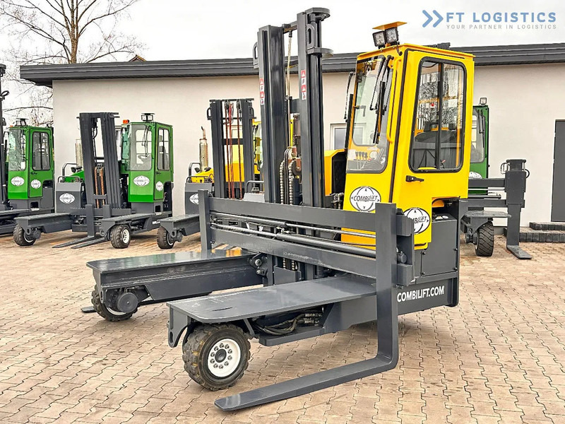 Combilift C4500 / DUPLEX / 4050MM / DIESEL / WIDE POSITIONER / FREE LIFT C4500 / DUPLEX / 4050MM / DIESEL / WIDE POSITIONER / FREE LIFT - Loader empat arah: gambar 3 Combilift C4500 / DUPLEX / 4050MM / DIESEL / WIDE POSITIONER / FREE LIFT C4500 / DUPLEX / 4050MM / DIESEL / WIDE POSITIONER / FREE LIFT - Loader empat arah: gambar 3