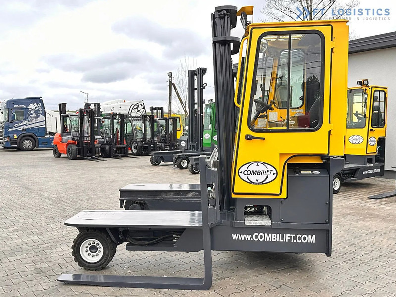 Combilift C4500 / DUPLEX / 4050MM / DIESEL / WIDE POSITIONER / FREE LIFT C4500 / DUPLEX / 4050MM / DIESEL / WIDE POSITIONER / FREE LIFT - Loader empat arah: gambar 2 Combilift C4500 / DUPLEX / 4050MM / DIESEL / WIDE POSITIONER / FREE LIFT C4500 / DUPLEX / 4050MM / DIESEL / WIDE POSITIONER / FREE LIFT - Loader empat arah: gambar 2