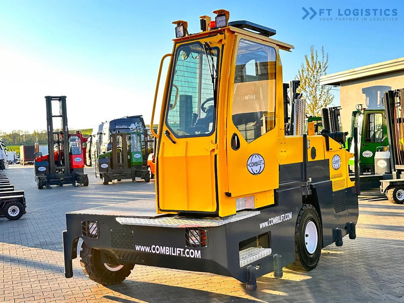 Combilift C5000SL / 5T / DUPLEX – 4000 MM / FREE LIFT / LPG / LIKE NEW!!! C5000SL / 5T / DUPLEX – 4000 MM / FREE LIFT / LPG / LIKE NEW!!! - Loader empat arah: gambar 3 Combilift C5000SL / 5T / DUPLEX – 4000 MM / FREE LIFT / LPG / LIKE NEW!!! C5000SL / 5T / DUPLEX – 4000 MM / FREE LIFT / LPG / LIKE NEW!!! - Loader empat arah: gambar 3