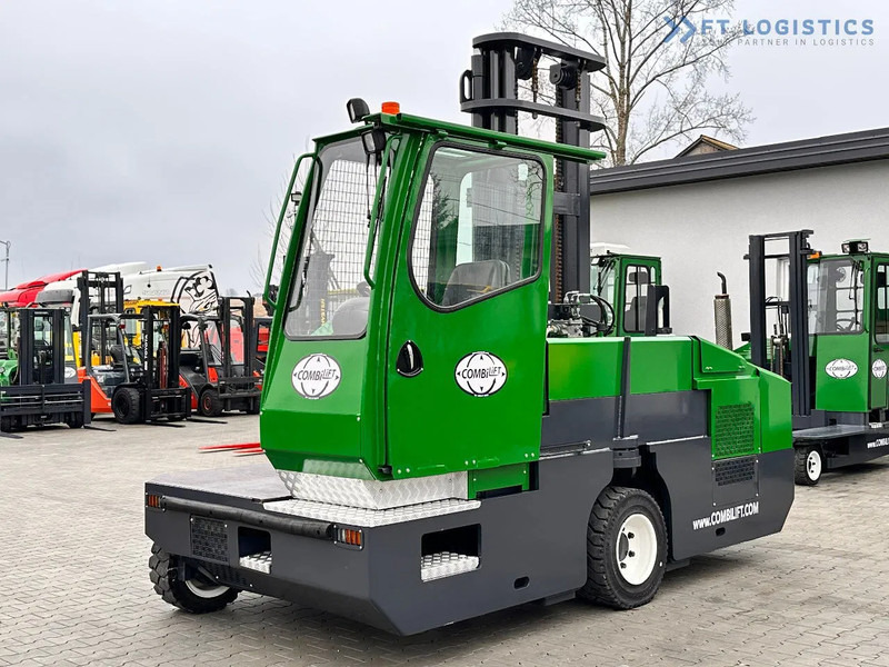 Combilift C5000SL / DIESEL / 4500MM / DUPLEX / CABIN / PLATFORMS / LIKE NEW C5000SL / DIESEL / 4500MM / DUPLEX / CABIN / PLATFORMS / LIKE - Pemuat samping: gambar 2 Combilift C5000SL / DIESEL / 4500MM / DUPLEX / CABIN / PLATFORMS / LIKE NEW C5000SL / DIESEL / 4500MM / DUPLEX / CABIN / PLATFORMS / LIKE - Pemuat samping: gambar 2