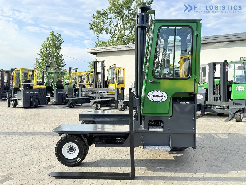 Combilift C5000XL / DIESEL / DUPLEX - 4000MM / WIDE FORK POSITIONER 3350MM / FULL HEATED CABIN / ONLY 6453H / CONDITION - LIKE NEW! C5000X - Loader empat arah: gambar 4 Combilift C5000XL / DIESEL / DUPLEX - 4000MM / WIDE FORK POSITIONER 3350MM / FULL HEATED CABIN / ONLY 6453H / CONDITION - LIKE NEW! C5000X - Loader empat arah: gambar 4