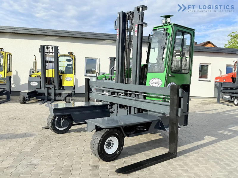 Combilift C5000XL / DIESEL / DUPLEX - 4000MM / WIDE FORK POSITIONER 3350MM / FULL HEATED CABIN / ONLY 6453H / CONDITION - LIKE NEW! C5000X - Loader empat arah: gambar 3 Combilift C5000XL / DIESEL / DUPLEX - 4000MM / WIDE FORK POSITIONER 3350MM / FULL HEATED CABIN / ONLY 6453H / CONDITION - LIKE NEW! C5000X - Loader empat arah: gambar 3