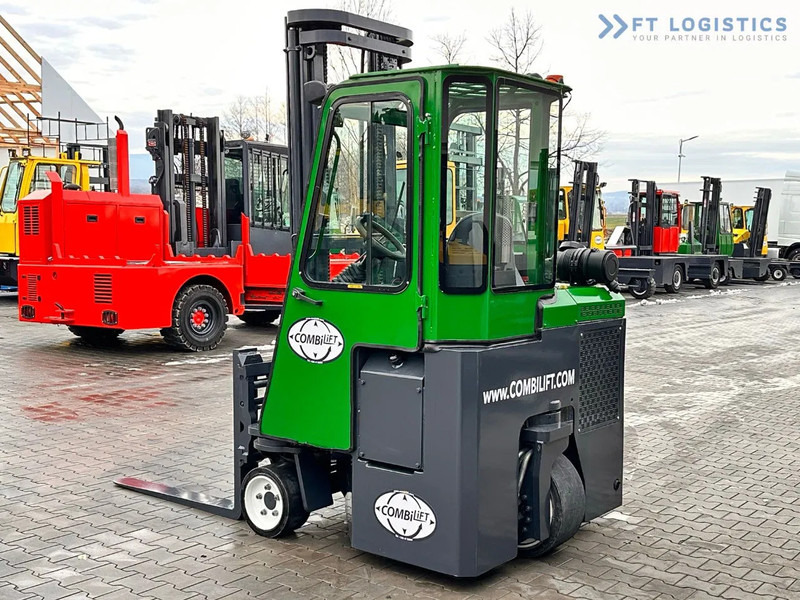 Combilift Combilift C3000CB - DUPLEX 4000mm - Year 2015 - / CABIN - HEATING / ONLY 6546 MTH / EXCELLENT CONDITION / LIKE NEW! Combilift C3 - Loader empat arah: gambar 5 Combilift Combilift C3000CB - DUPLEX 4000mm - Year 2015 - / CABIN - HEATING / ONLY 6546 MTH / EXCELLENT CONDITION / LIKE NEW! Combilift C3 - Loader empat arah: gambar 5