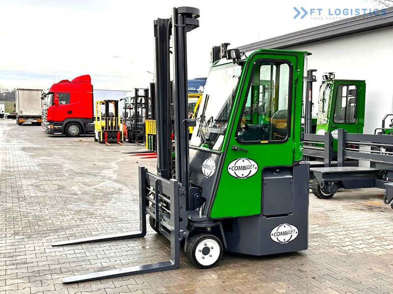 Combilift Combilift C3000CB - DUPLEX 4000mm - Year 2015 - / CABIN - HEATING / ONLY 6546 MTH / EXCELLENT CONDITION / LIKE NEW! Combilift C3 - Loader empat arah: gambar 3 Combilift Combilift C3000CB - DUPLEX 4000mm - Year 2015 - / CABIN - HEATING / ONLY 6546 MTH / EXCELLENT CONDITION / LIKE NEW! Combilift C3 - Loader empat arah: gambar 3