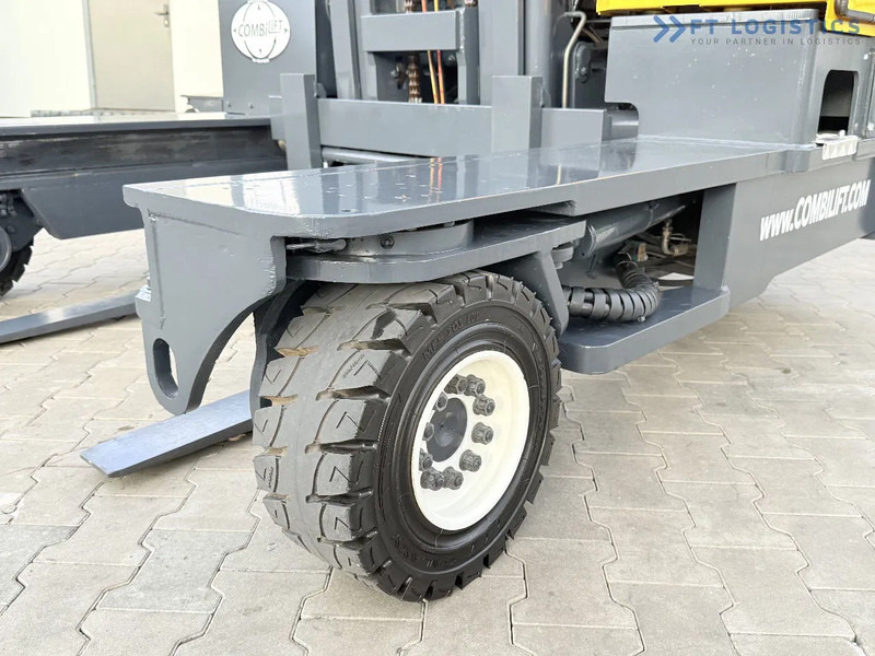 Combilift Combilift FOUR-WAY – MULTI-DIRECTIONAL FORKLIFT / COMBILIFT C4000 / DIESEL / DUPLEX 4100MM / FORK POSITIONER / FULL HEATED CABIN - Loader empat arah: gambar 3 Combilift Combilift FOUR-WAY – MULTI-DIRECTIONAL FORKLIFT / COMBILIFT C4000 / DIESEL / DUPLEX 4100MM / FORK POSITIONER / FULL HEATED CABIN - Loader empat arah: gambar 3