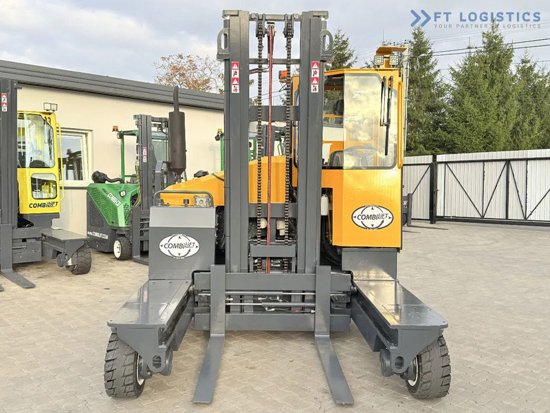 Combilift Combilift FOUR-WAY – MULTI-DIRECTIONAL FORKLIFT / COMBILIFT C4000 / DIESEL / DUPLEX 4100MM / FORK POSITIONER / FULL HEATED CABIN - Loader empat arah: gambar 5 Combilift Combilift FOUR-WAY – MULTI-DIRECTIONAL FORKLIFT / COMBILIFT C4000 / DIESEL / DUPLEX 4100MM / FORK POSITIONER / FULL HEATED CABIN - Loader empat arah: gambar 5