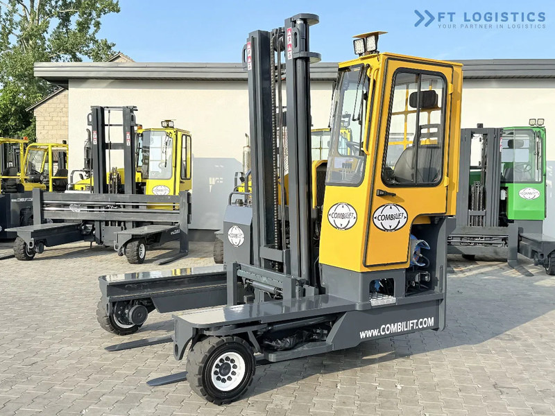 Combilift Combilift FOUR-WAY MULTIDIRECTIONAL FORKLIFT C4000 / GAS / DUPLEX 4500MM / ONLY 6604 HOURS / SIDE SHIFT / FULL CABIN / PERFECT C - Loader empat arah: gambar 2 Combilift Combilift FOUR-WAY MULTIDIRECTIONAL FORKLIFT C4000 / GAS / DUPLEX 4500MM / ONLY 6604 HOURS / SIDE SHIFT / FULL CABIN / PERFECT C - Loader empat arah: gambar 2