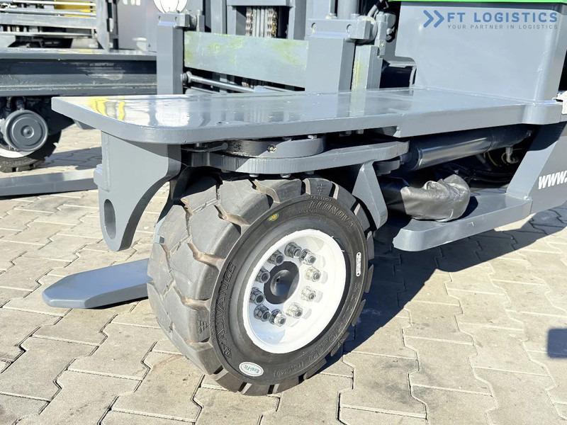 Combilift Combilift Four-Way Multi-Directional Forklift C3500 / Diesel / Duplex 4100 mm / Only 1532 Operating Hours / Fork Positioner / Fu - Loader empat arah: gambar 4 Combilift Combilift Four-Way Multi-Directional Forklift C3500 / Diesel / Duplex 4100 mm / Only 1532 Operating Hours / Fork Positioner / Fu - Loader empat arah: gambar 4