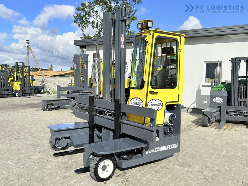 Combilift FOUR-WAY / MULTI-DIRECTIONAL FORKLIFT / ONLY 491 HOURS / C2500 / GAS / DUPLEX 4600MM / SHORT – ONLY 1900MM / WIDTH 2700MM WITH F - Loader empat arah: gambar 3 Combilift FOUR-WAY / MULTI-DIRECTIONAL FORKLIFT / ONLY 491 HOURS / C2500 / GAS / DUPLEX 4600MM / SHORT – ONLY 1900MM / WIDTH 2700MM WITH F - Loader empat arah: gambar 3