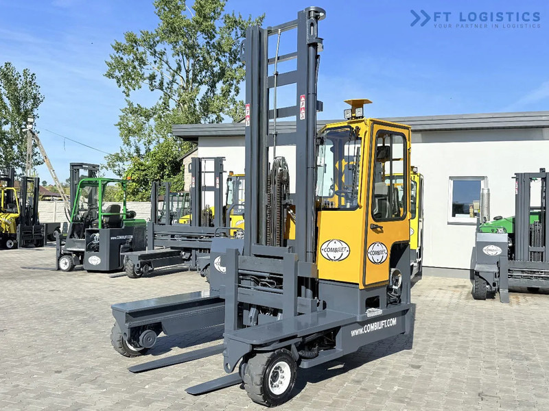 Combilift FOUR-WAY MULTIDIRECTIONAL FORKLIFT / C4000 / DUPLEX - 5500MM / FREE-LIFT / FORKS POSITIONER / LIKE-NEW FOUR-WAY MULTIDIRECTIONAL - Loader empat arah: gambar 1 Combilift FOUR-WAY MULTIDIRECTIONAL FORKLIFT / C4000 / DUPLEX - 5500MM / FREE-LIFT / FORKS POSITIONER / LIKE-NEW FOUR-WAY MULTIDIRECTIONAL - Loader empat arah: gambar 1