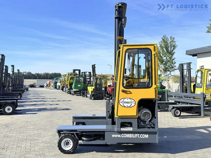 Combilift FOUR-WAY MULTIDIRECTIONAL FORKLIFT / C4000 / DUPLEX - 5500MM / FREE-LIFT / FORKS POSITIONER / LIKE-NEW FOUR-WAY MULTIDIRECTIONAL - Loader empat arah: gambar 4 Combilift FOUR-WAY MULTIDIRECTIONAL FORKLIFT / C4000 / DUPLEX - 5500MM / FREE-LIFT / FORKS POSITIONER / LIKE-NEW FOUR-WAY MULTIDIRECTIONAL - Loader empat arah: gambar 4