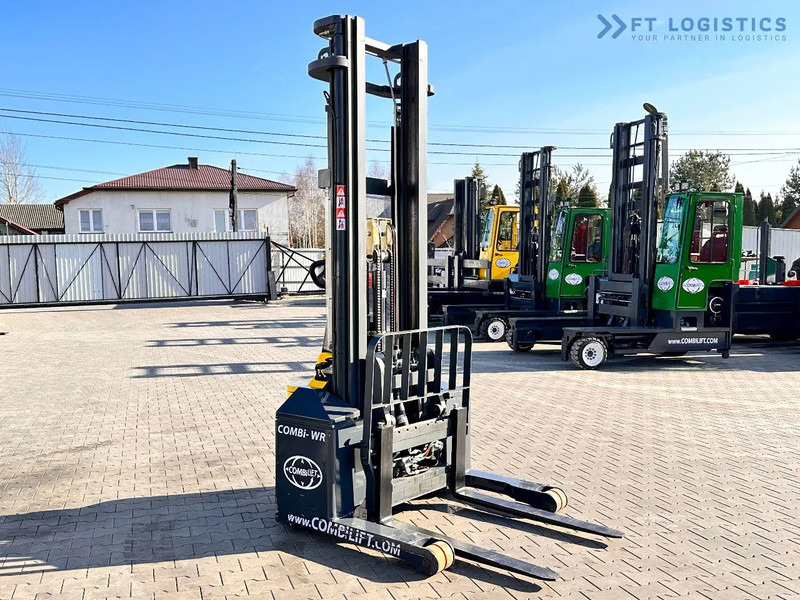 Combilift WR-4 / DUPLEX / 4.5M / 2017 / ONLY 30 MTH / LIKE NEW / 1500KG - Penumpuk: gambar 2 Combilift WR-4 / DUPLEX / 4.5M / 2017 / ONLY 30 MTH / LIKE NEW / 1500KG - Penumpuk: gambar 2
