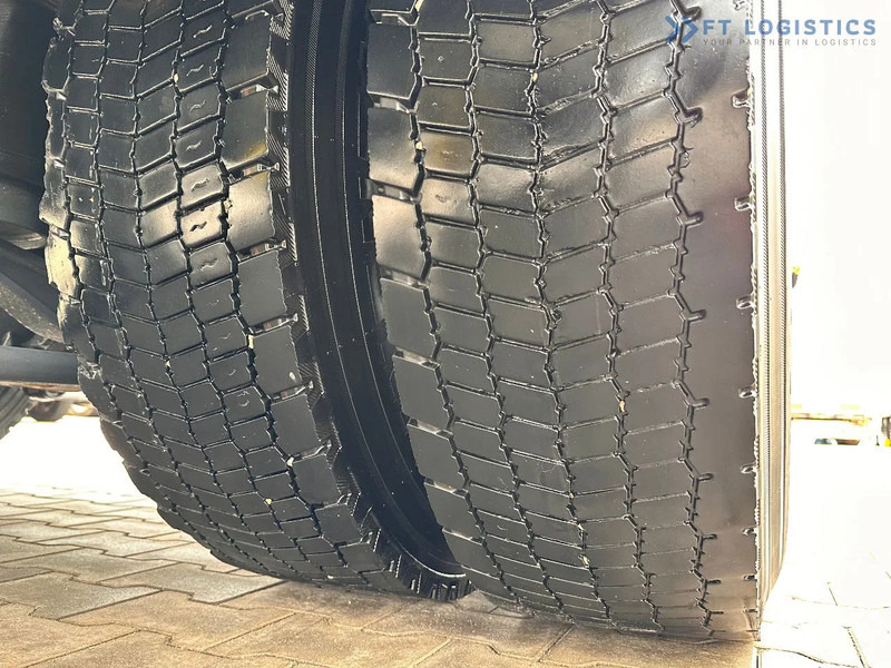 Truk berpendingin Iveco Stralis 420 STRALIS 420 Euro 6 / Refrigerated Truck / Carrier Supra 1150 SILENT / Tail Lift / 19 Pallet Capacity / PERFECT CONDI: gambar 13