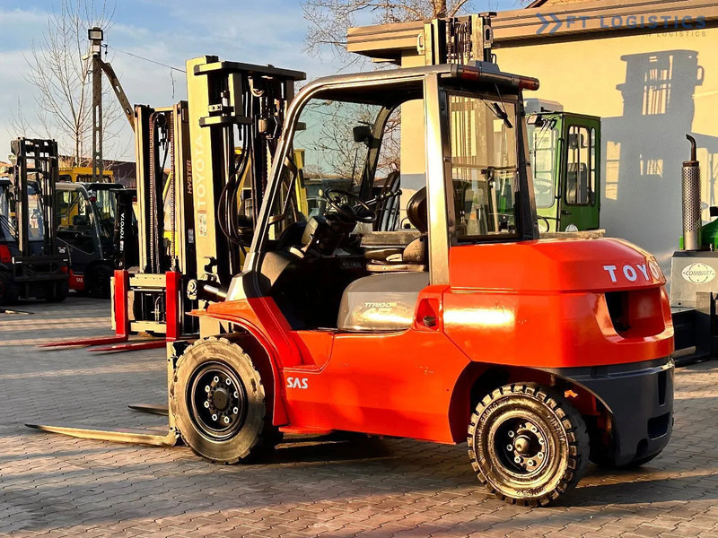 Toyota 42-4FD40 / DIESEL / 4500KG / DUPLEX / FORKS 1400MM / WELL-MAINTAINED 42-4FD40 / DIESEL / 4500KG / DUPLEX / FORKS 1400MM / WELL-M - Forklift diesel: gambar 5 Toyota 42-4FD40 / DIESEL / 4500KG / DUPLEX / FORKS 1400MM / WELL-MAINTAINED 42-4FD40 / DIESEL / 4500KG / DUPLEX / FORKS 1400MM / WELL-M - Forklift diesel: gambar 5