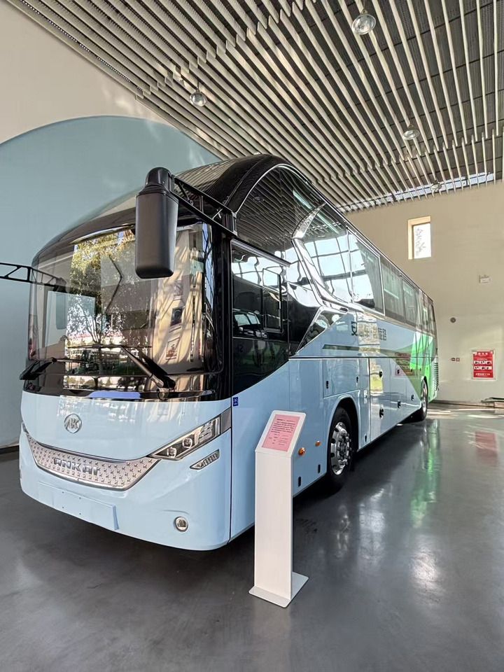 ANKAI N12 - Bus pariwisata: gambar 3 ANKAI N12 - Bus pariwisata: gambar 3