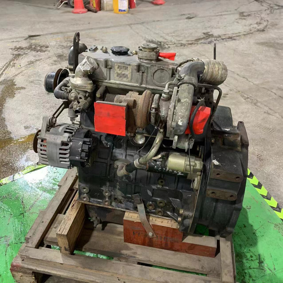 CATERPILLAR 3024C - Mesin untuk Skid steer: gambar 2 CATERPILLAR 3024C - Mesin untuk Skid steer: gambar 2