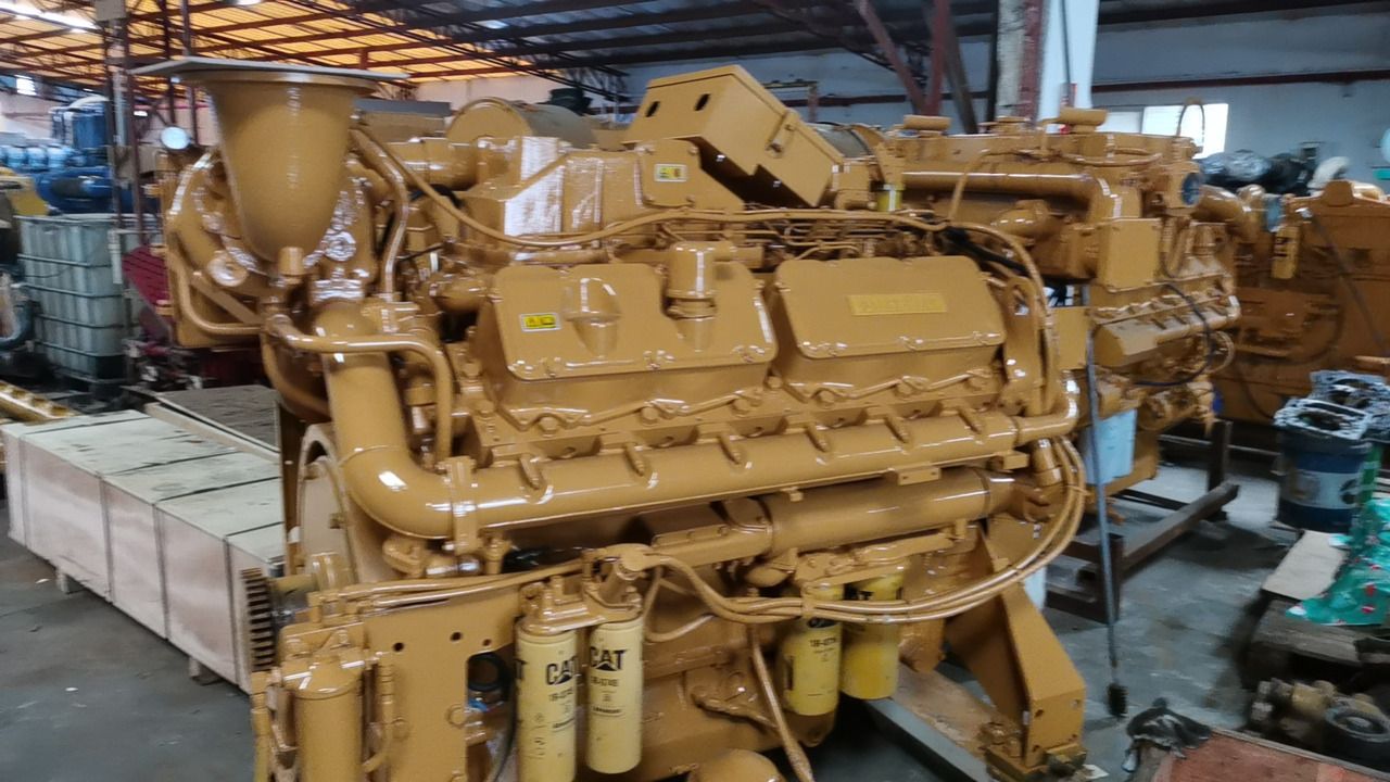 CATERPILLAR 3412 - Mesin untuk Ekskavator: gambar 2 CATERPILLAR 3412 - Mesin untuk Ekskavator: gambar 2