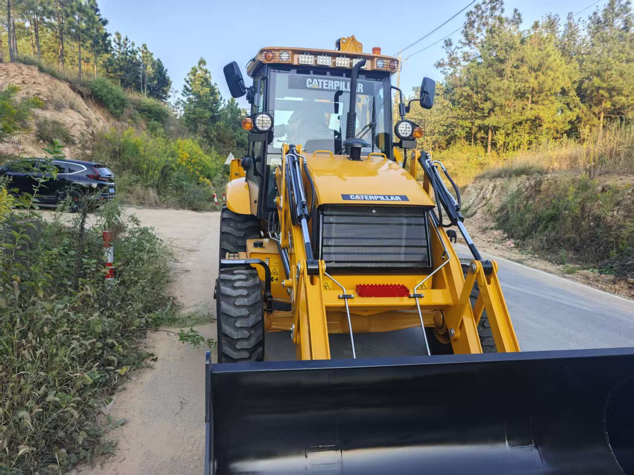 CATERPILLAR 420F - Backhoe loader: gambar 2 CATERPILLAR 420F - Backhoe loader: gambar 2