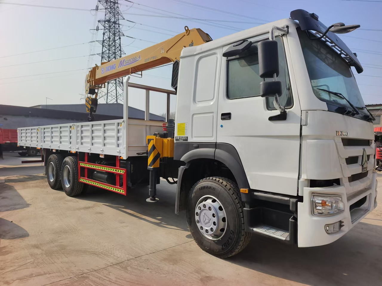 HOWO,XCMG HOWO 375,XCMG MSQS300-4 12 tons - Truk tangki: gambar 1 HOWO,XCMG HOWO 375,XCMG MSQS300-4 12 tons - Truk tangki: gambar 1