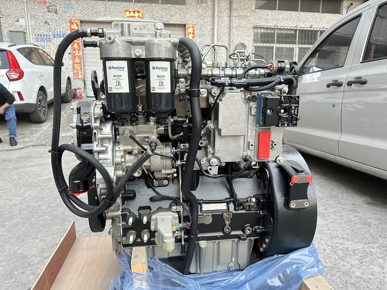 PERKINS 1104 - Mesin untuk Ekskavator: gambar 2 PERKINS 1104 - Mesin untuk Ekskavator: gambar 2