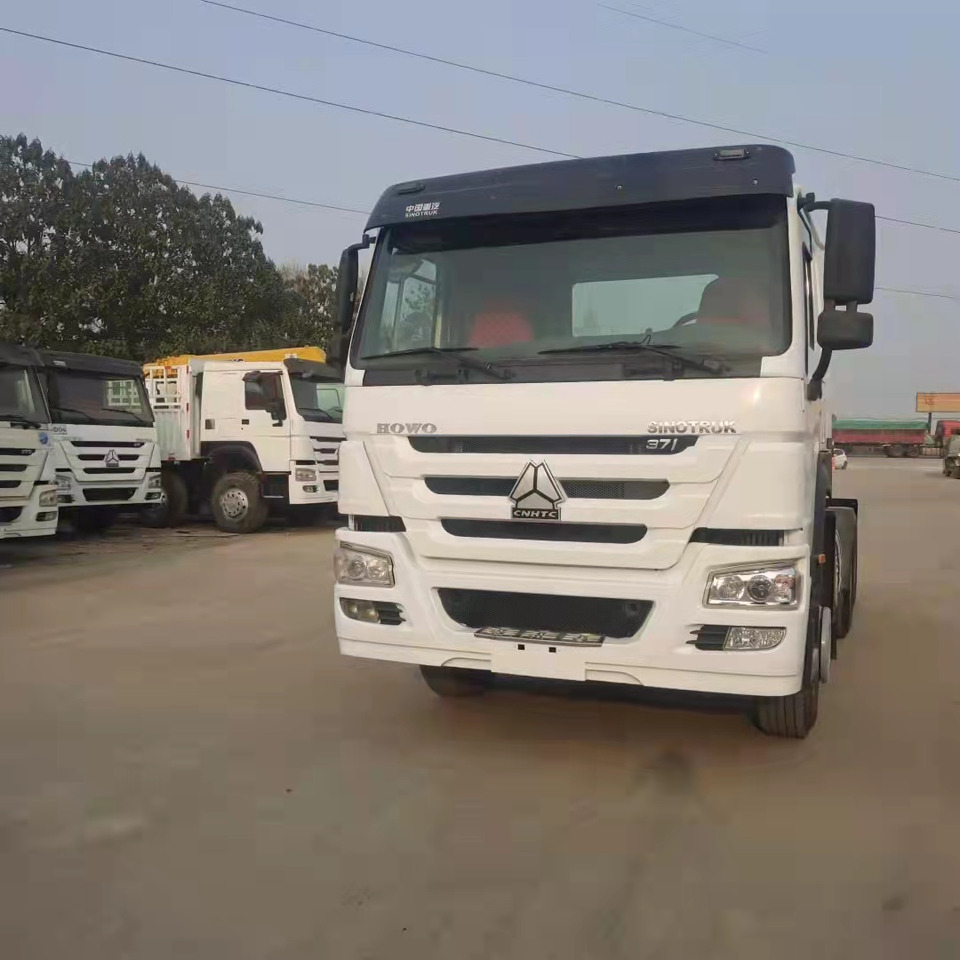 HOWO 371 - Tractor head: gambar 2 HOWO 371 - Tractor head: gambar 2