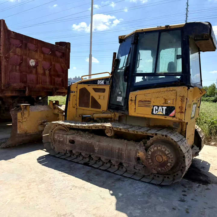 Bulldozer 100% Original Caterpillar D5K Mini Track Dozer Cat D5K Bulldozer Superior Performance Running Working Condition Hot Sale: gambar 1