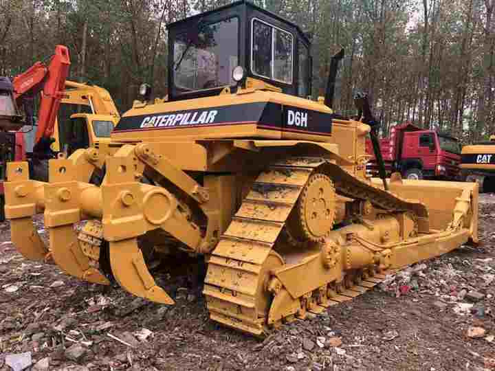 CAT High Quality Used Machinery , Original D6h Cat Bulldozer , Winch Attached Cat Bulldozer - Bulldozer: gambar 4 CAT High Quality Used Machinery , Original D6h Cat Bulldozer , Winch Attached Cat Bulldozer - Bulldozer: gambar 4