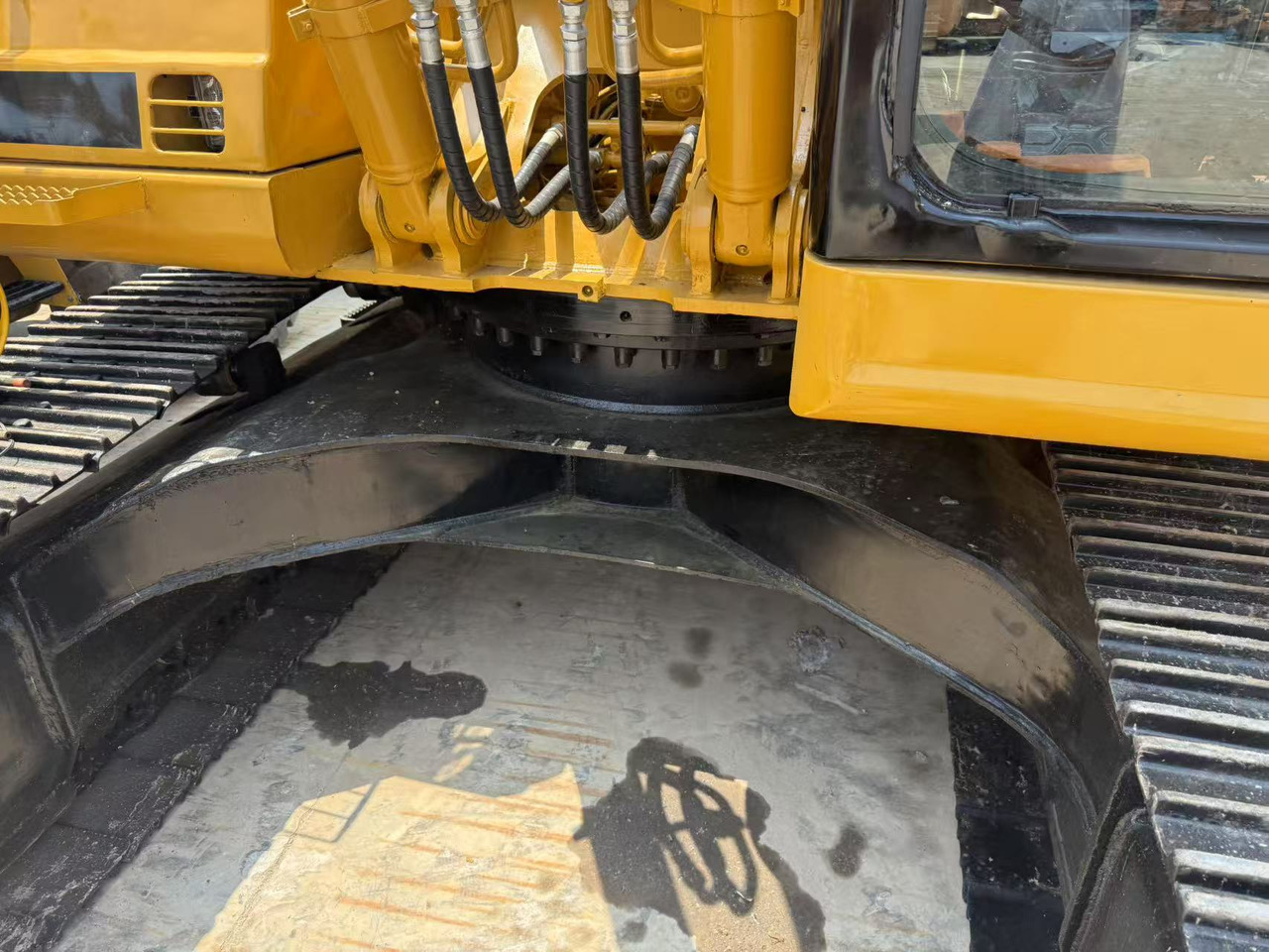 CATERPILLAR 320B - Ekskavator perayap: gambar 5 CATERPILLAR 320B - Ekskavator perayap: gambar 5