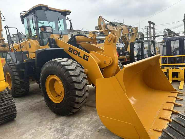 Wheel loader China Famous Brand SDLG Used SDLG 958L Wheel Loader Running Working Condition Low Price for Sale: gambar 6 Wheel loader China Famous Brand SDLG Used SDLG 958L Wheel Loader Running Working Condition Low Price for Sale: gambar 6