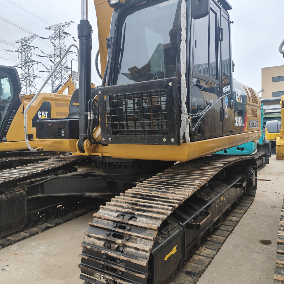 EXCAVATOR Used 30tons Large Caterpillar Excavator 330D2L for Sale Used Excavator in Fine Condition and Low Price Hot Sale - Ekskavator perayap: gambar 2 EXCAVATOR Used 30tons Large Caterpillar Excavator 330D2L for Sale Used Excavator in Fine Condition and Low Price Hot Sale - Ekskavator perayap: gambar 2