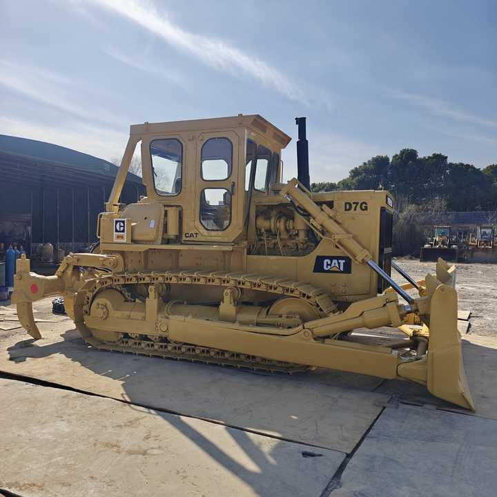 Good Condition Caterpillar CATD7G Original Japan Used Crawler Dozer Used CAT D6 D7 D10 Second Hand Bulldozers for Sale - Bulldozer: gambar 4 Good Condition Caterpillar CATD7G Original Japan Used Crawler Dozer Used CAT D6 D7 D10 Second Hand Bulldozers for Sale - Bulldozer: gambar 4