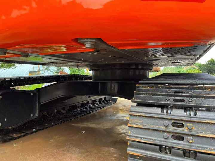 HITACHI ZX120-6 Original Japan Surplus Hitachi ZX120-6 for Sale - Ekskavator perayap: gambar 5 HITACHI ZX120-6 Original Japan Surplus Hitachi ZX120-6 for Sale - Ekskavator perayap: gambar 5
