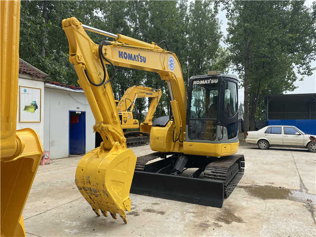 High Quality Used Crawler Excavator komatsu Pc78 Pc128 Pc138 Pc200-8 Pc220-8 Pc240-8 Excavator - Ekskavator: gambar 2 High Quality Used Crawler Excavator komatsu Pc78 Pc128 Pc138 Pc200-8 Pc220-8 Pc240-8 Excavator - Ekskavator: gambar 2